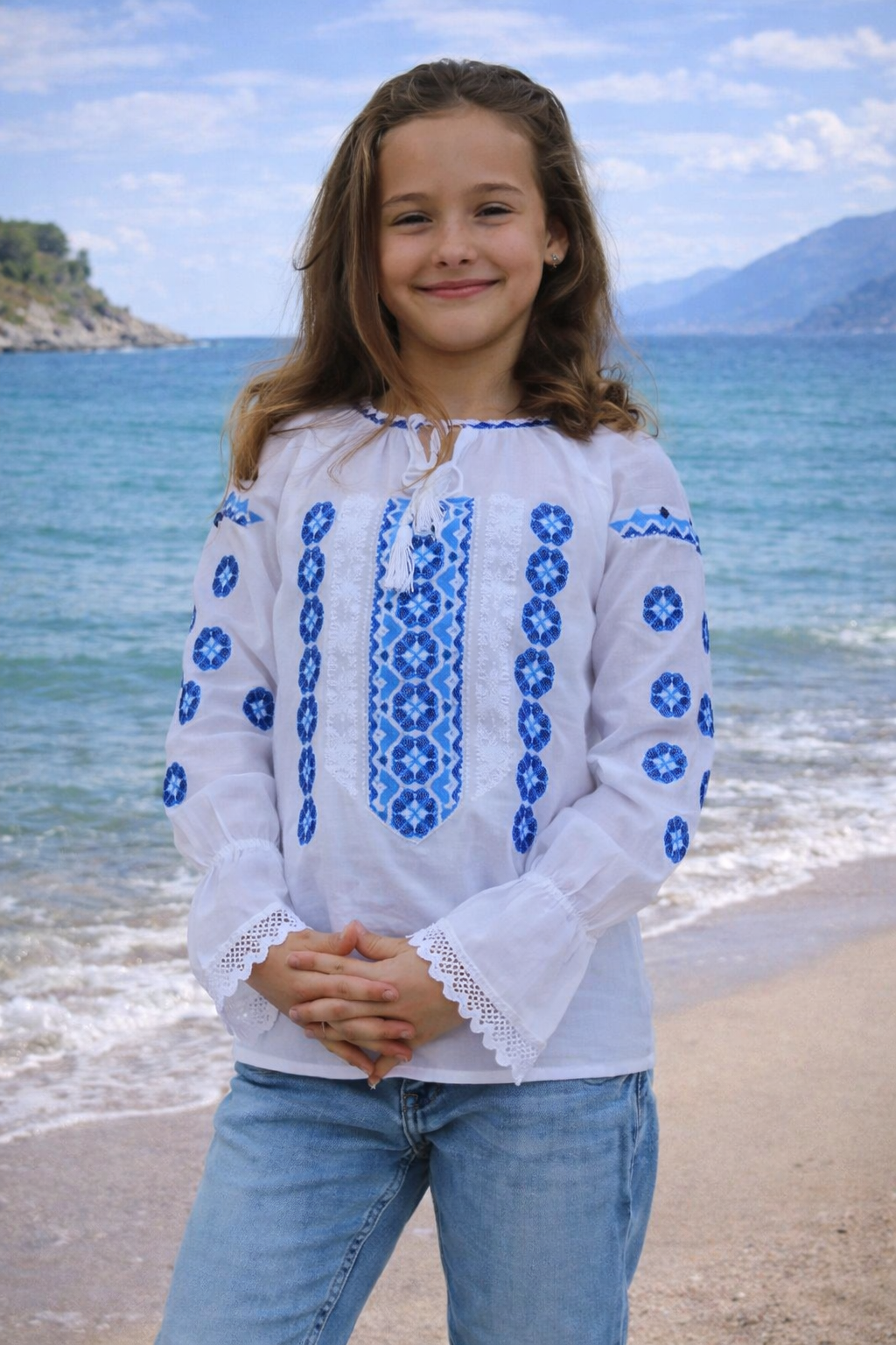 Детска бродирана риза момиче 05