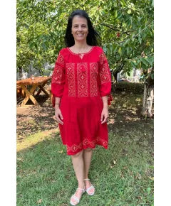 Дамска рокля с бродерия 10