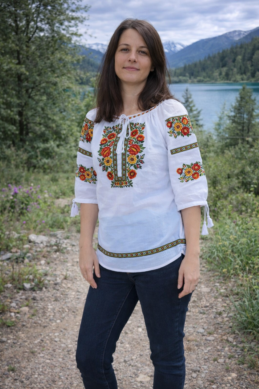 Дамска риза с бродерия 24