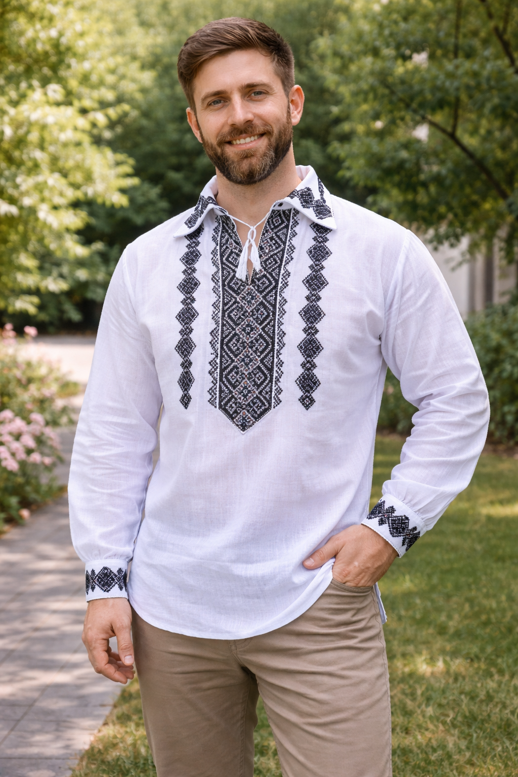 Мъжка бродирана риза 04